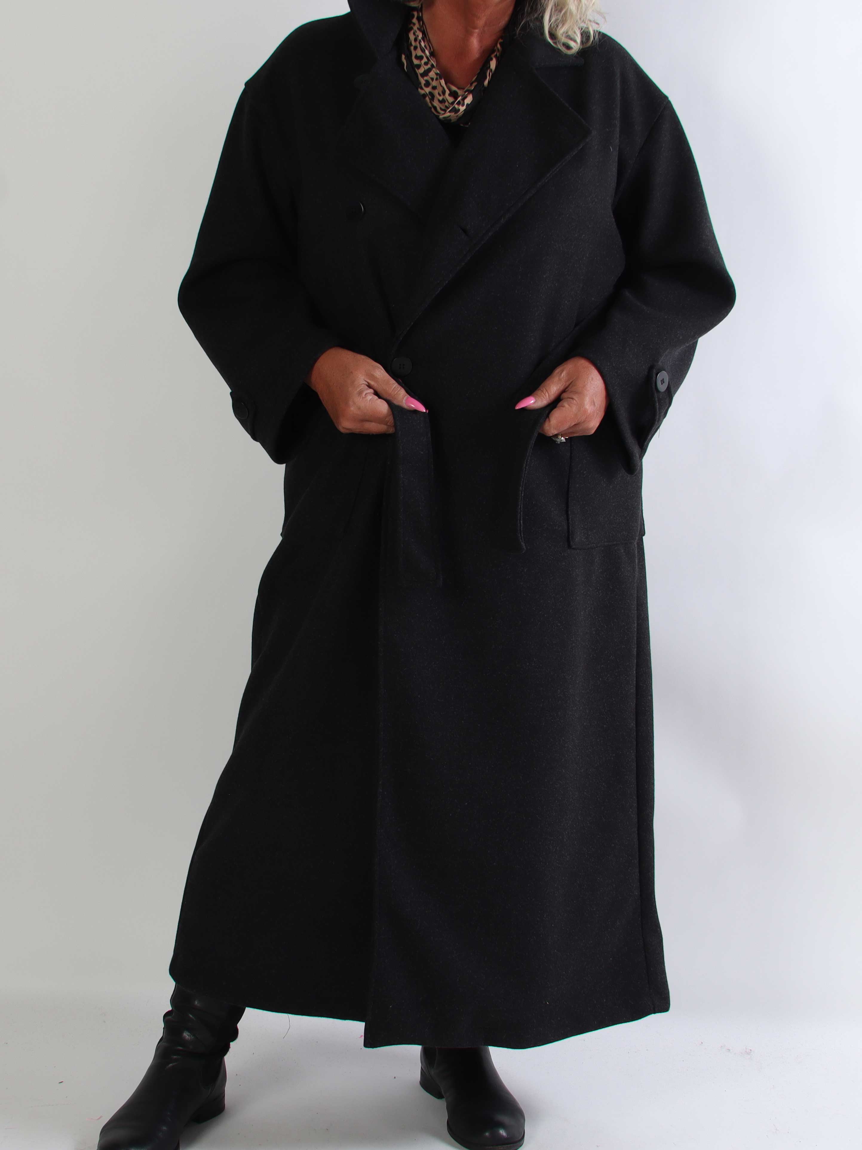 Gianna - Stilfuld og blød plus size trenchcoat med store lommer